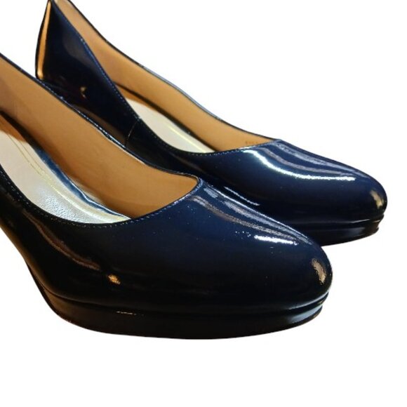 COLE HAAN "Air Nike" Navy Blue Patent Heeled Pumps 8.5M -EUC - Picture 5 of 12